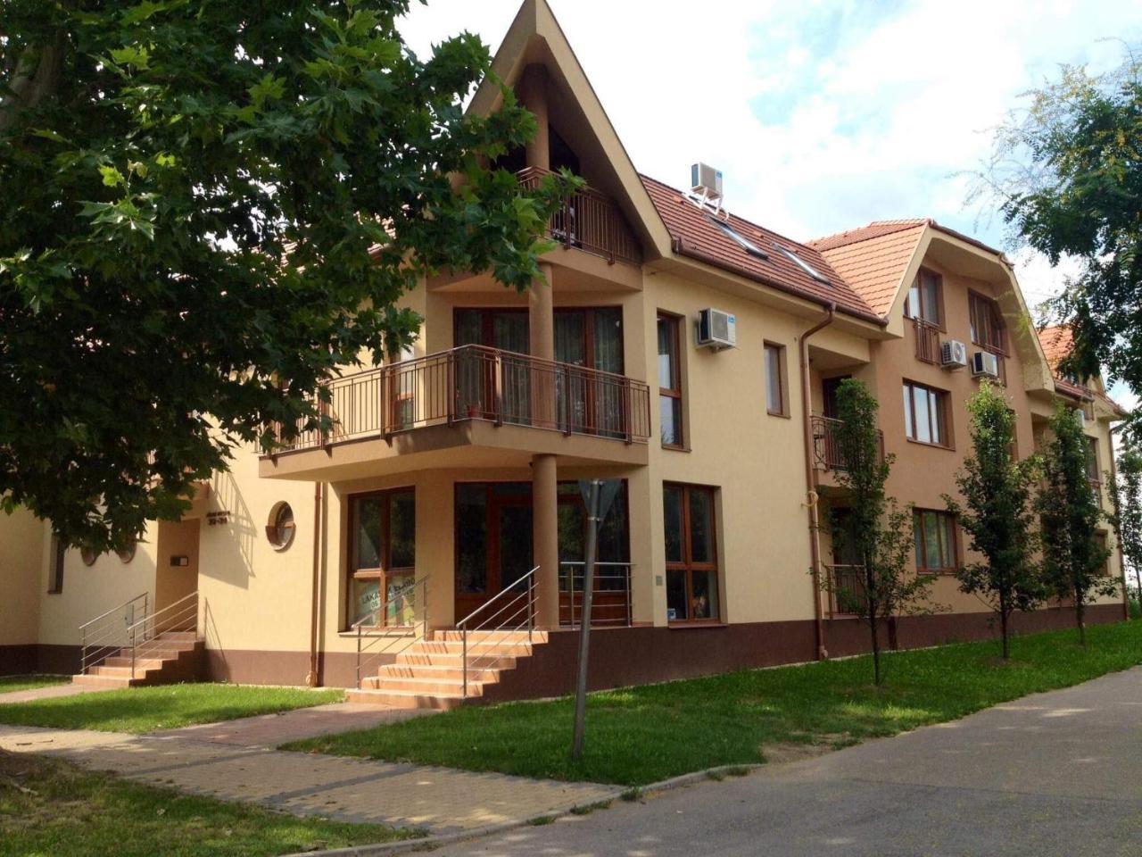 Hajdúszoboszló My Home Apartman מראה חיצוני תמונה